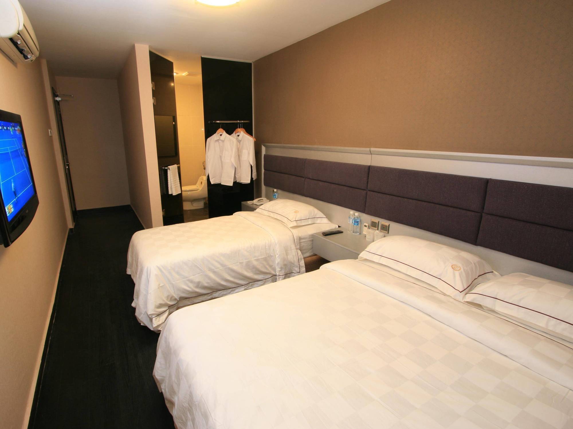 Artz Hotel Johor Bahru Exterior photo